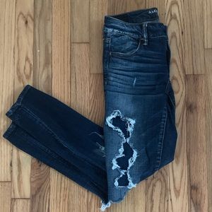 American Eagle Distressed Skinny Jegging